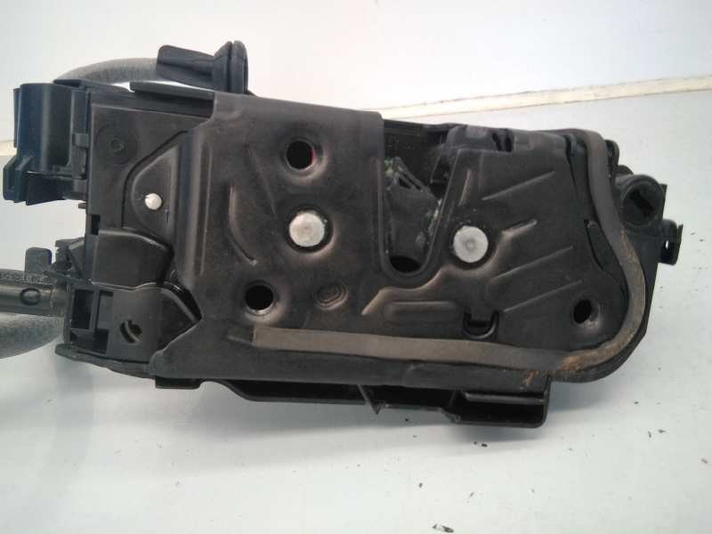 Recambio de cerradura puerta delantera derecha para volkswagen passat lim. (3g2) r-line exclusive bmt referencia OEM IAM 3Q08856