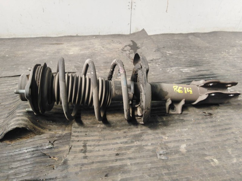 Recambio de amortiguador delantero izquierdo para hyundai i40 style referencia OEM IAM   P1-B4-35