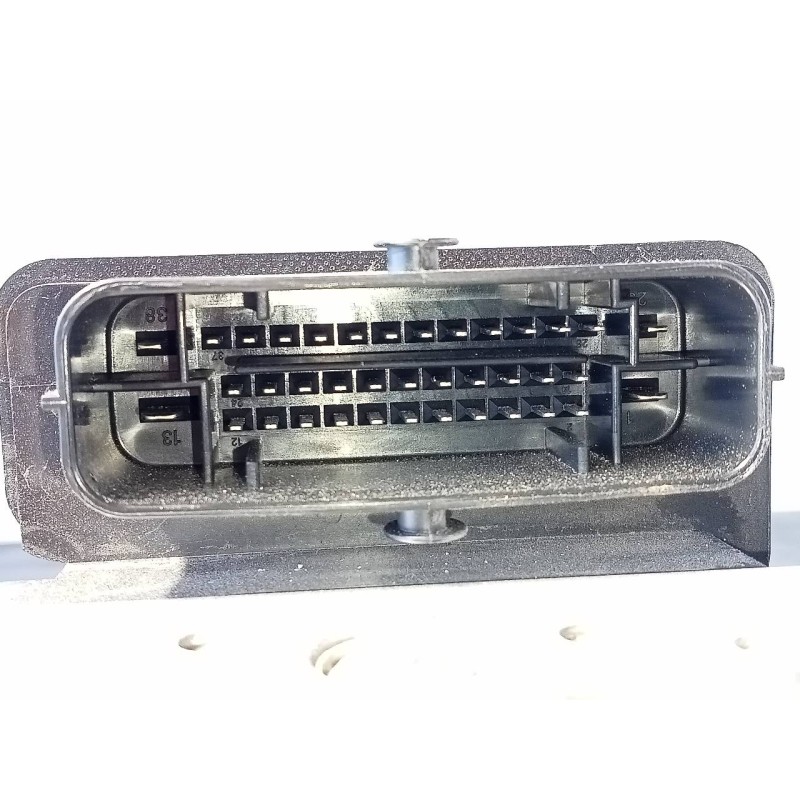 Recambio de abs para kia cee´d drive referencia OEM IAM 1920A2250 58920A2230 P3-B8-29-1