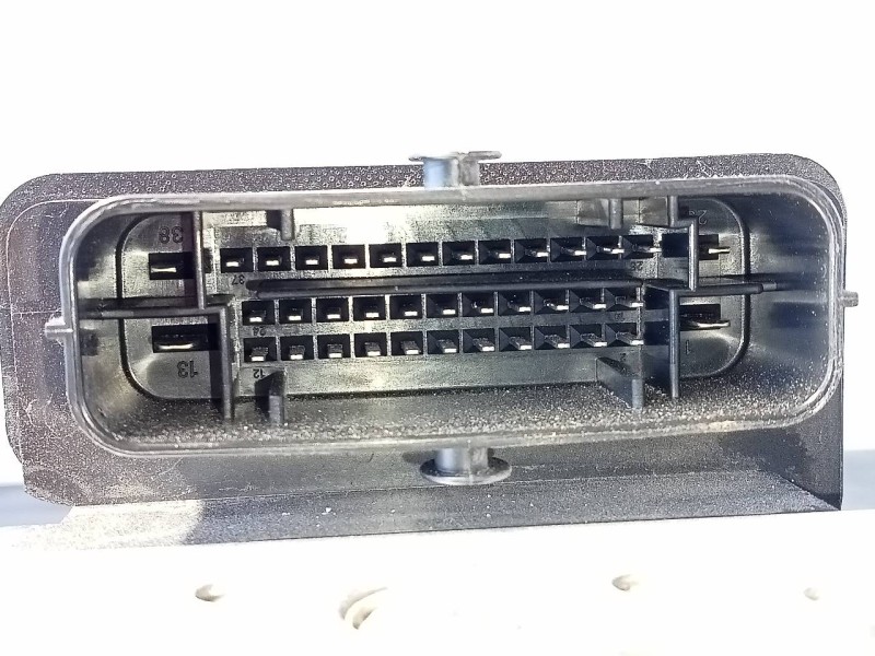 Recambio de abs para kia cee´d drive referencia OEM IAM 1920A2250 58920A2230 P3-B8-29-1