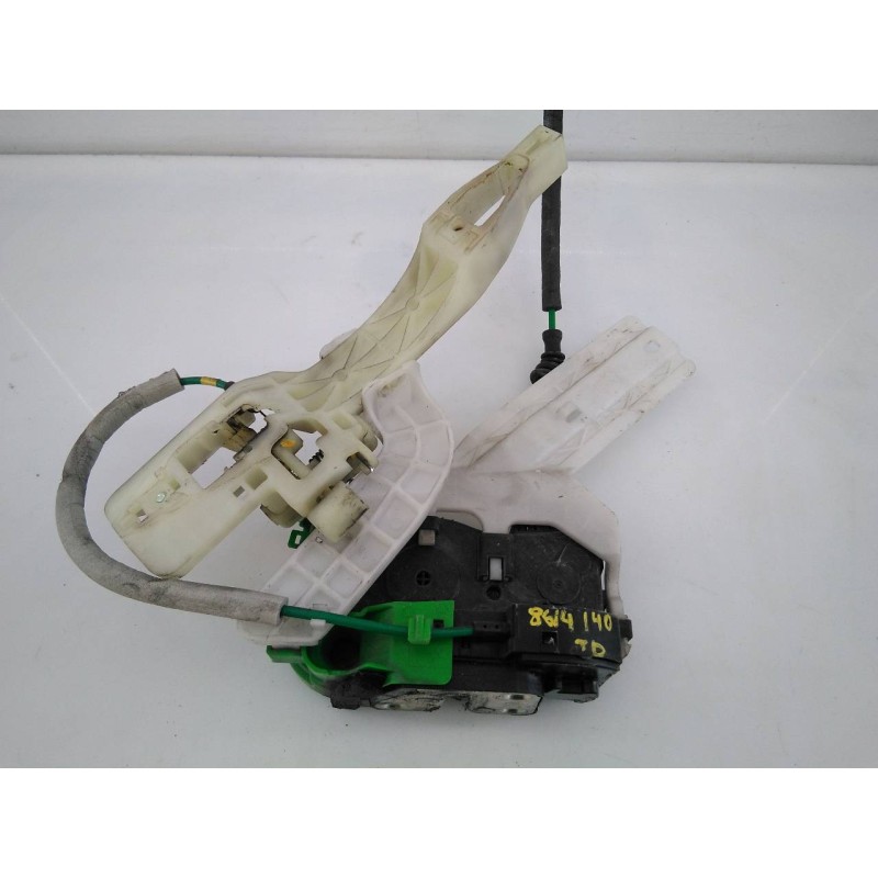 Recambio de cerradura puerta trasera derecha para hyundai i40 style referencia OEM IAM 814203Z000  E2-B5-8-2