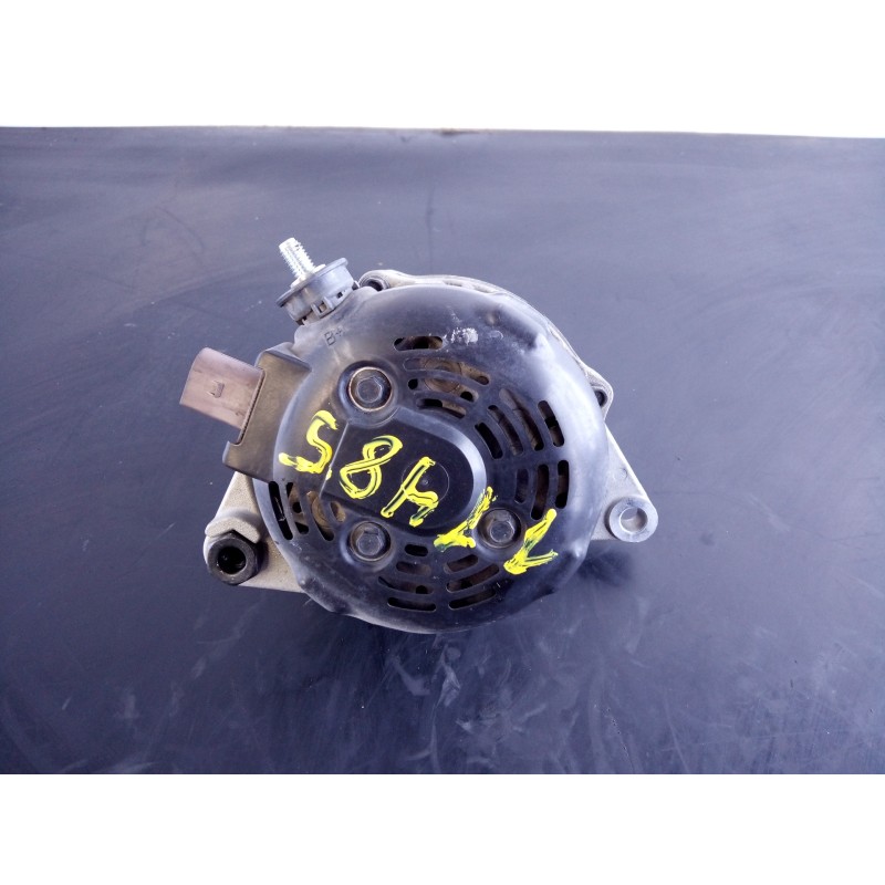 Recambio de alternador para kia cee´d drive referencia OEM IAM 373002A750  P3-B5-9-1