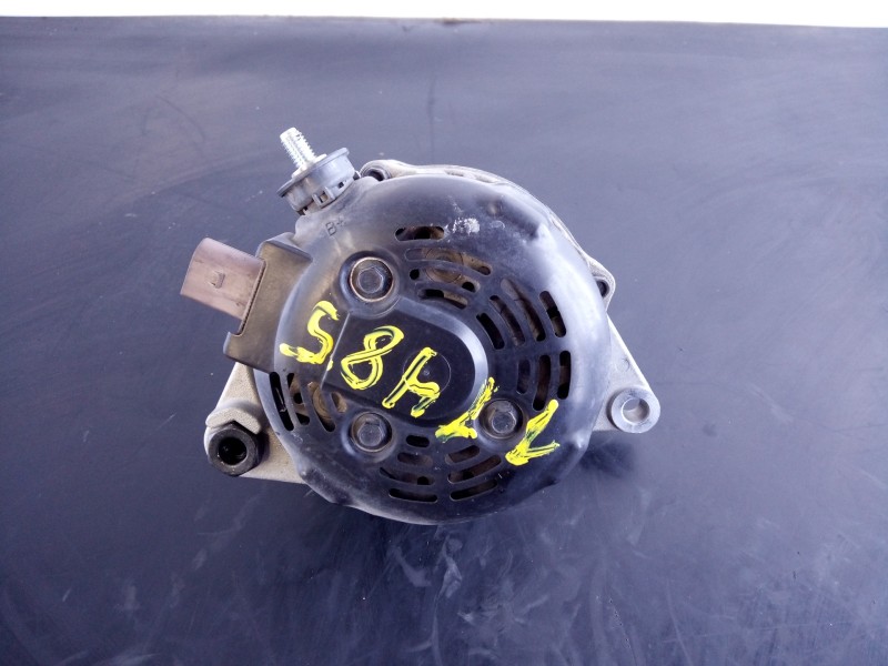 Recambio de alternador para kia cee´d drive referencia OEM IAM 373002A750  P3-B5-9-1