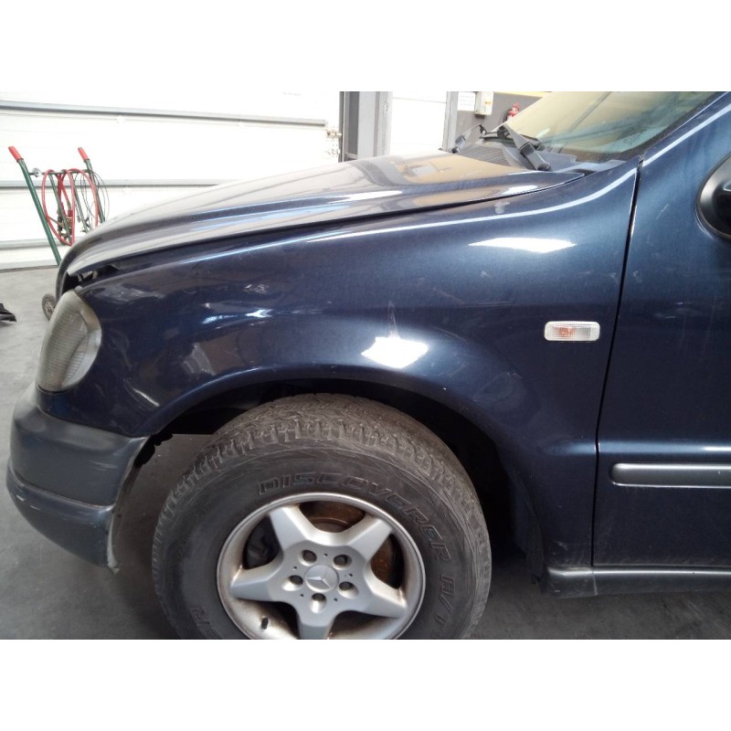 Recambio de aleta delantera izquierda para mercedes-benz clase m (w163) 320 (163.154) referencia OEM IAM   