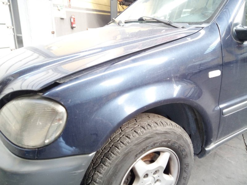 Recambio de aleta delantera izquierda para mercedes-benz clase m (w163) 320 (163.154) referencia OEM IAM   