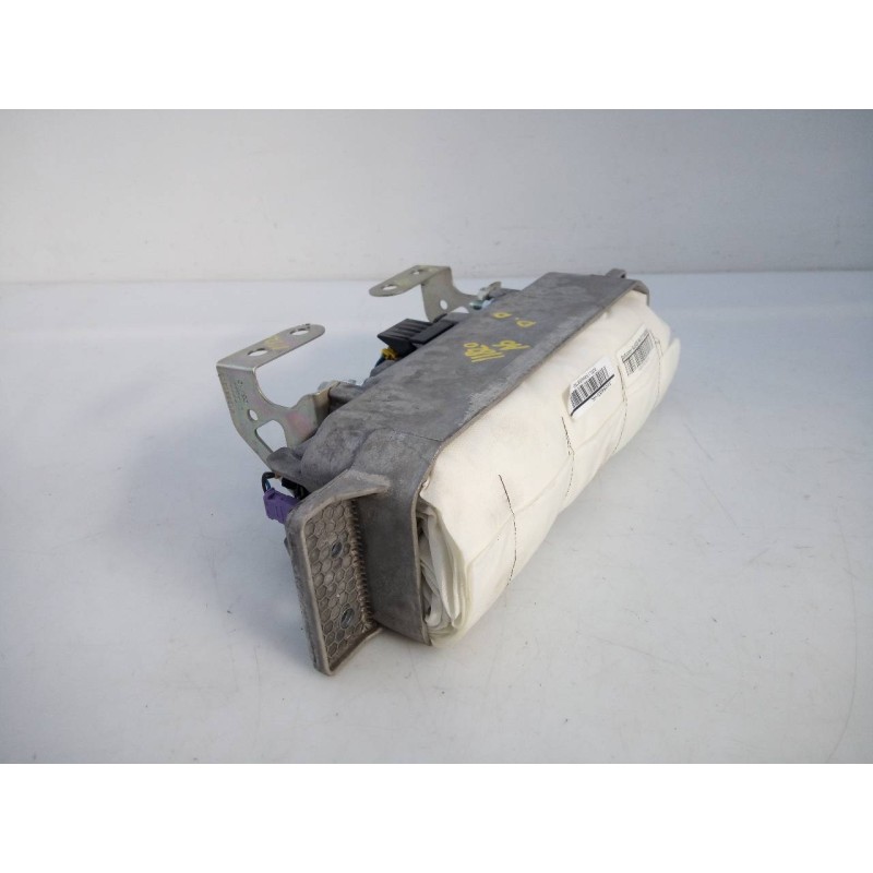 Recambio de airbag delantero derecho para audi a6 berlina (4f2) 2.7 tdi referencia OEM IAM 4F1880204H  E1-B6-35-1
