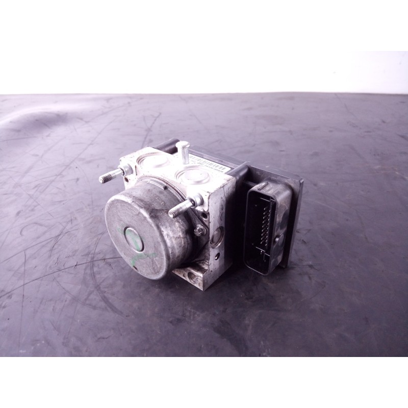 Recambio de abs para dacia duster ambiance 4x2 referencia OEM IAM 0265222384 8200846463 P3-A8-18-2
