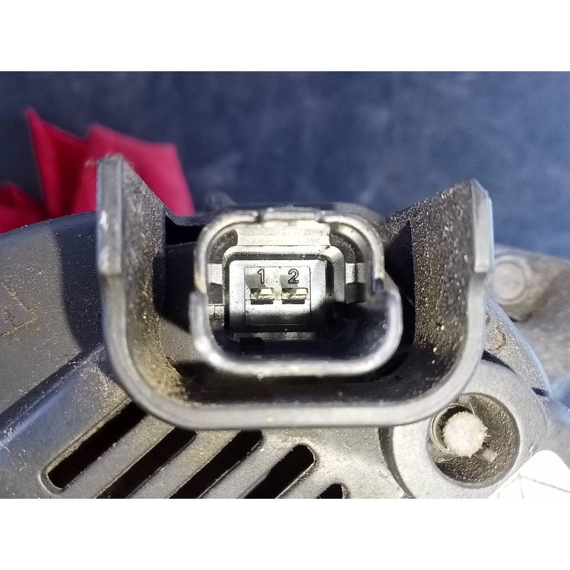 Recambio de alternador para dacia duster ambiance 4x2 referencia OEM IAM 231003831R TG12C094 P3-A5-24-3