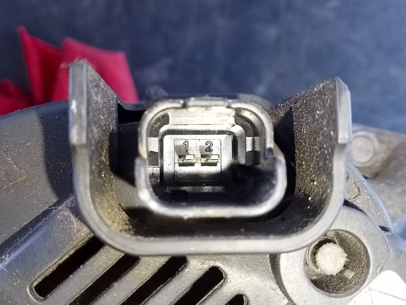 Recambio de alternador para dacia duster ambiance 4x2 referencia OEM IAM 231003831R TG12C094 P3-A5-24-3