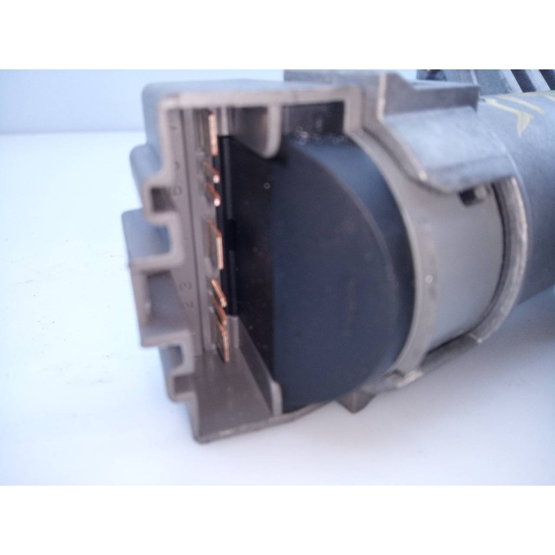 Recambio de antirrobo para ford ka+ white edition referencia OEM IAM   E2-B3-3-1