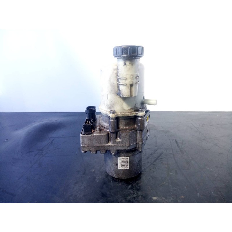 Recambio de bomba direccion para dacia duster ambiance 4x2 referencia OEM IAM V29004468N  P3-B4-7-3