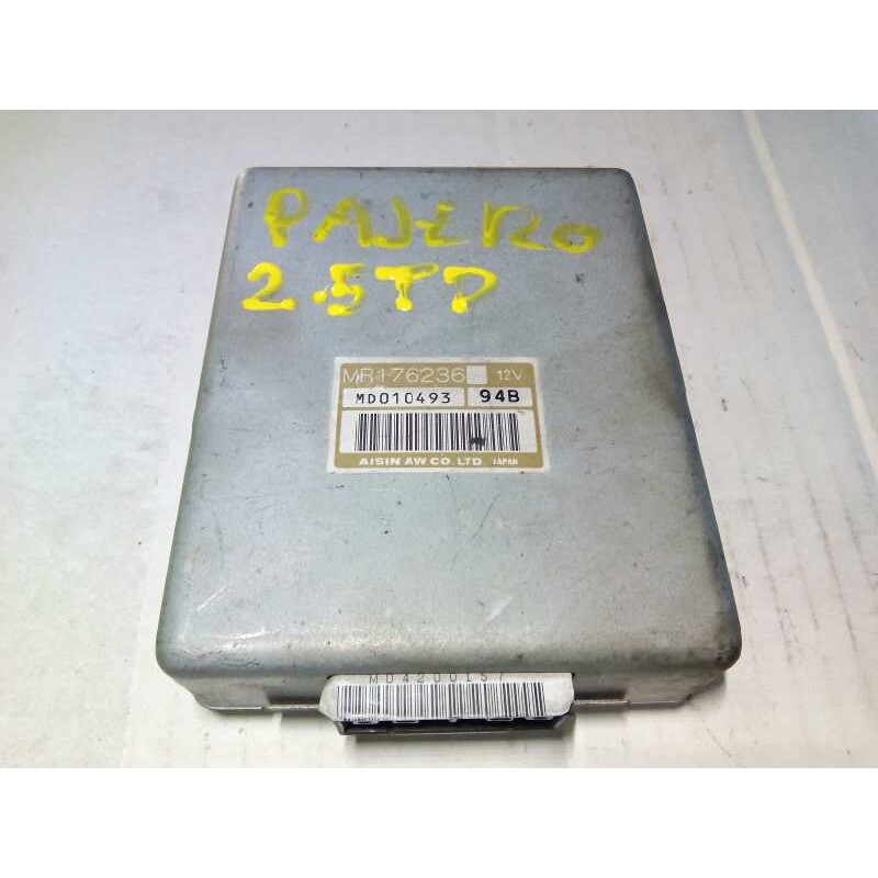 Recambio de centralita motor uce para mitsubishi pajero referencia OEM IAM MR176236  E3-A2-9-2