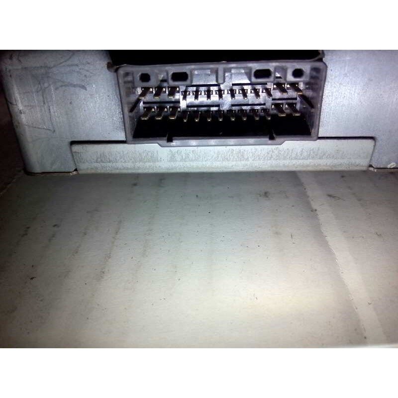 Recambio de centralita motor uce para mitsubishi pajero referencia OEM IAM MR176236  E3-A2-9-2