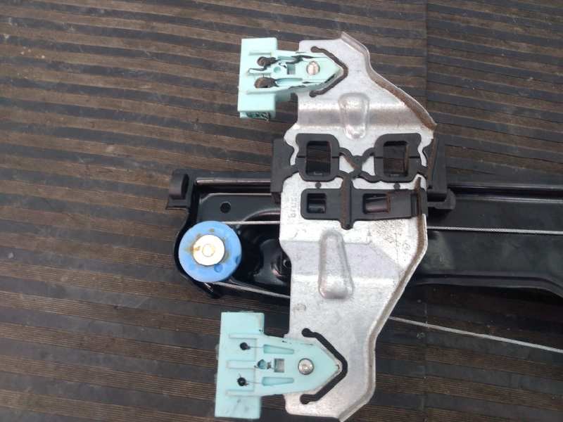 Recambio de elevalunas delantero izquierdo para nissan qashqai (j11) n-tec 4x4 referencia OEM IAM 017812102 151209C21970100 E2-A