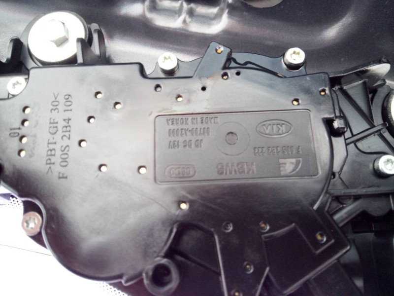 Recambio de motor limpia trasero para kia cee´d drive referencia OEM IAM 98700A2700 F00S2B2222 