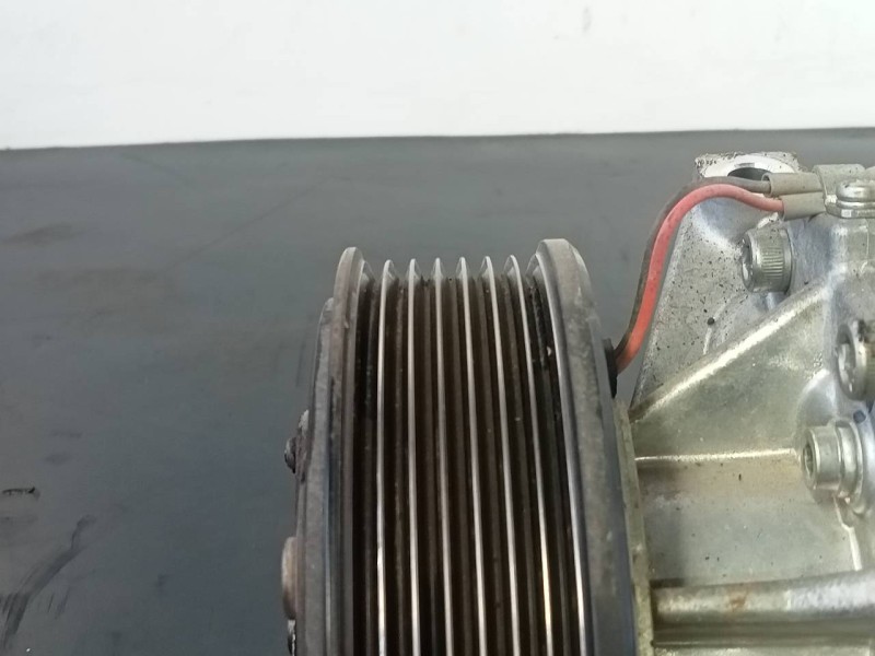 Recambio de compresor aire acondicionado para dacia dokker essential referencia OEM IAM 926005727R  P3-B2-19-4
