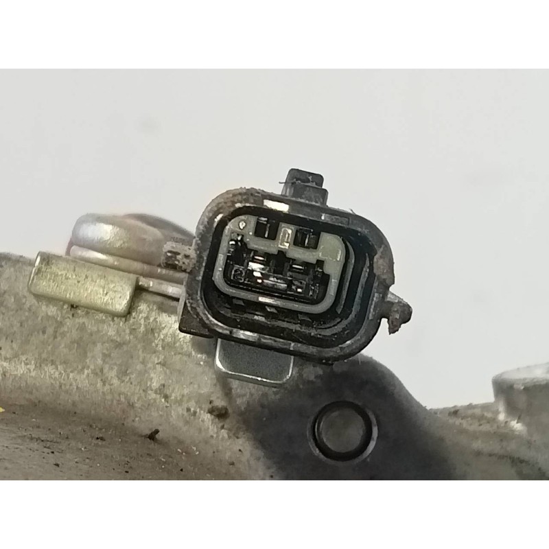 Recambio de compresor aire acondicionado para dacia dokker essential referencia OEM IAM 926005727R  P3-B2-19-4