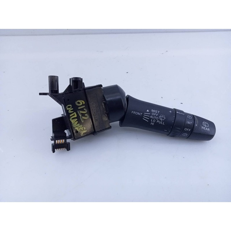 Recambio de mando limpia para mitsubishi outlander (gf0) motion 2wd referencia OEM IAM   E3-A2-18-3