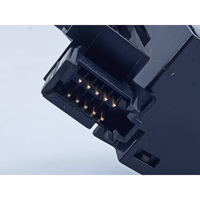 Recambio de mando limpia para mitsubishi outlander (gf0) motion 2wd referencia OEM IAM   E3-A2-18-3