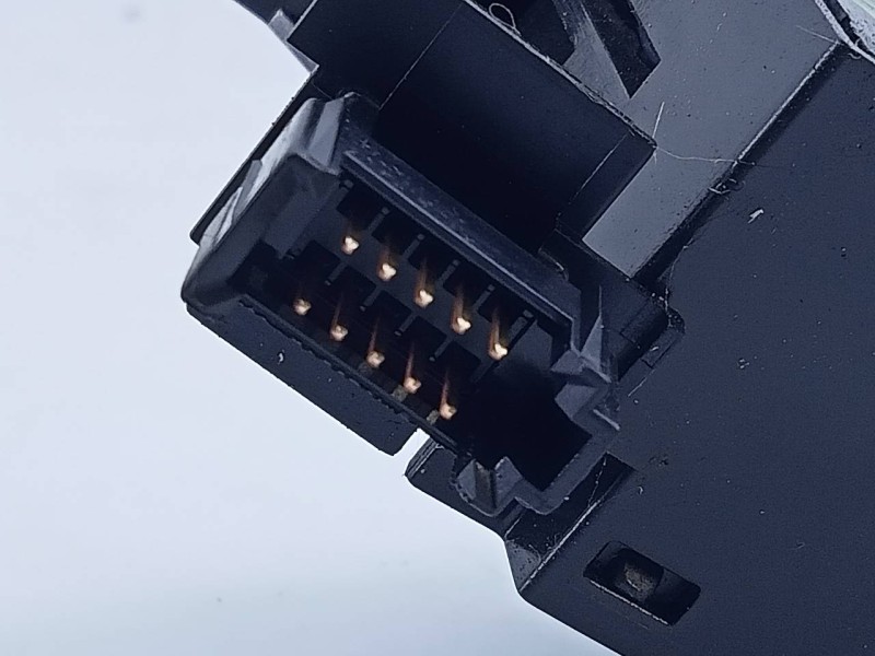 Recambio de mando limpia para mitsubishi outlander (gf0) motion 2wd referencia OEM IAM   E3-A2-18-3