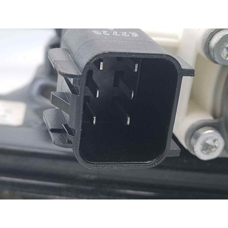 Recambio de elevalunas delantero izquierdo para ford focus lim. business referencia OEM IAM A65064112  E2-B3-55-2