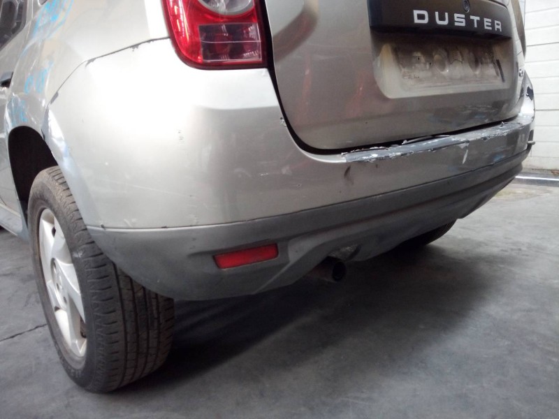Recambio de paragolpes trasero para dacia duster ambiance 4x2 referencia OEM IAM   