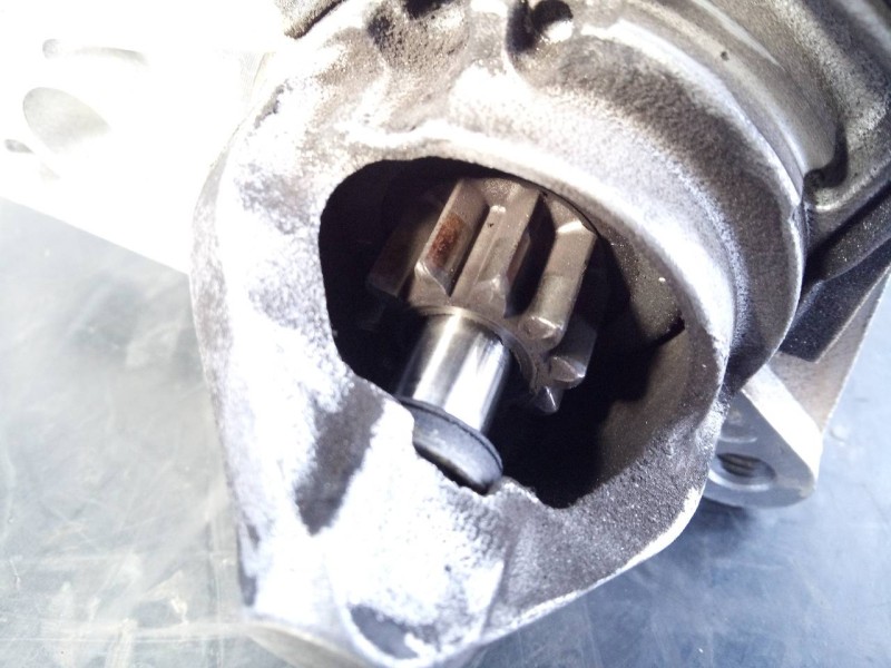 Recambio de motor arranque para dacia dokker essential referencia OEM IAM 233001903R  P3-B8-12-2