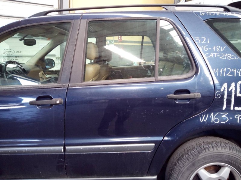 Recambio de puerta trasera izquierda para mercedes-benz clase m (w163) 320 (163.154) referencia OEM IAM   
