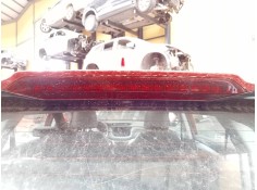 LUZ CENTRAL DE FRENO 