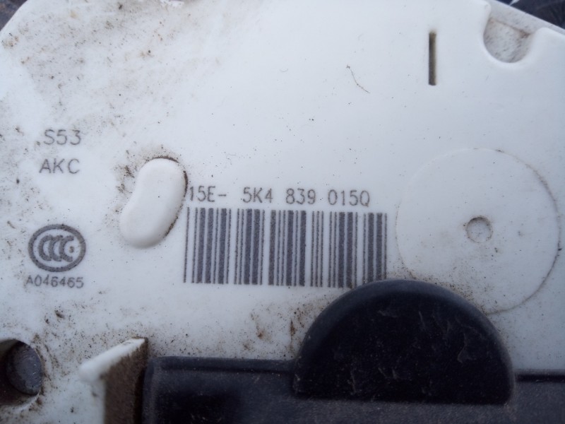 Recambio de cerradura puerta trasera izquierda para volkswagen golf vii lim. (5g1) edition bluemotion referencia OEM IAM 5K48390