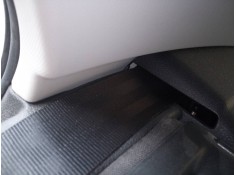 CINTURON SEGURIDAD TRASERO DERECHO 