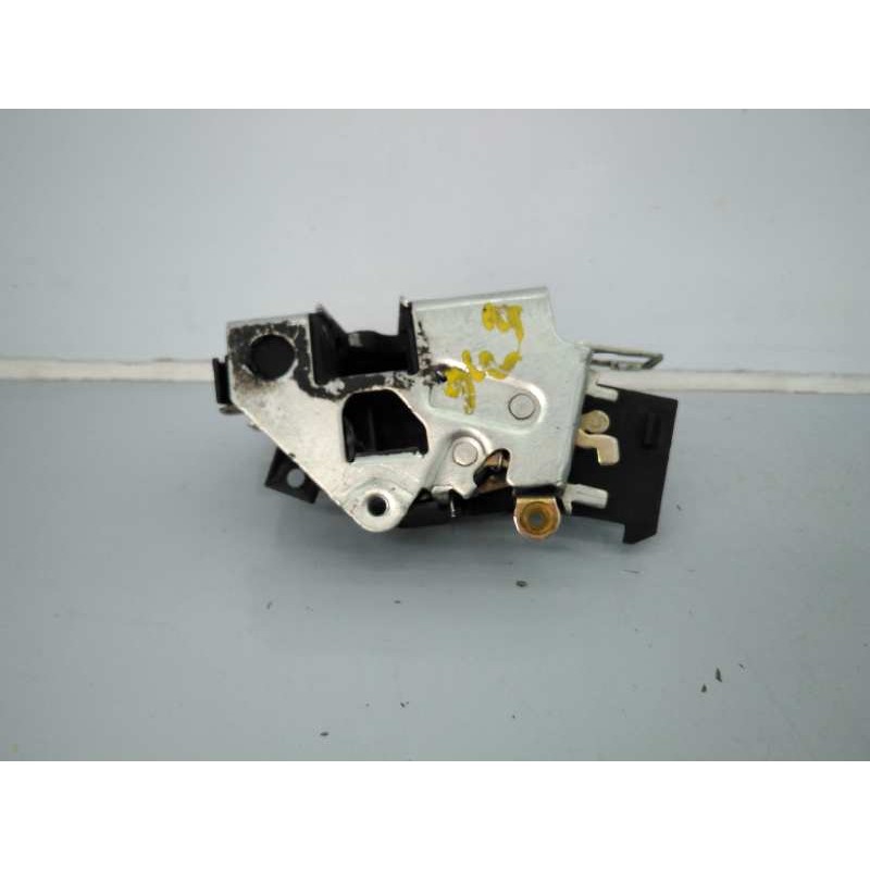 Recambio de cerradura puerta delantera izquierda para bmw serie 3 berlina (e36) referencia OEM IAM 8122417  E1-A3-19-1