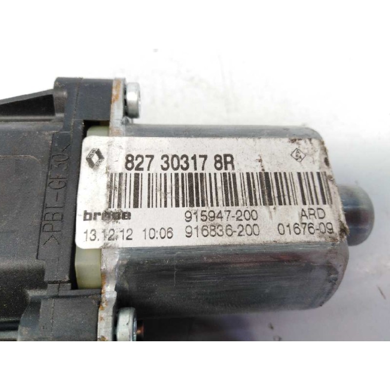Recambio de motor elevalunas trasero derecho para renault scenic iii business referencia OEM IAM 827303178R 915947200 E1-A1-2-4