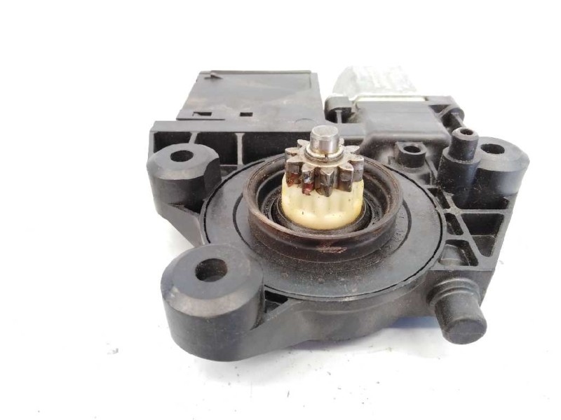 Recambio de motor elevalunas trasero derecho para renault scenic iii business referencia OEM IAM 827303178R 915947200 E1-A1-2-4