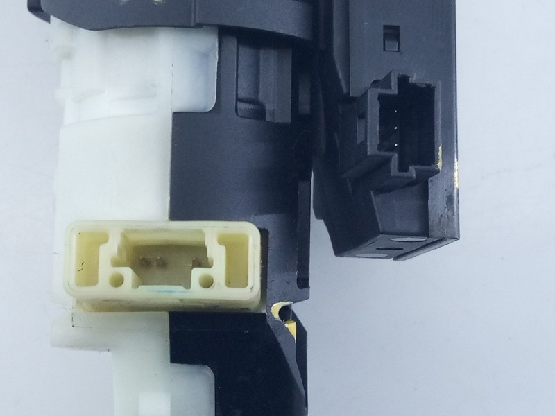 Recambio de antirrobo para dacia sandero iii stepaway referencia OEM IAM 285912220R A3C0327650200 E2-A1-39-2