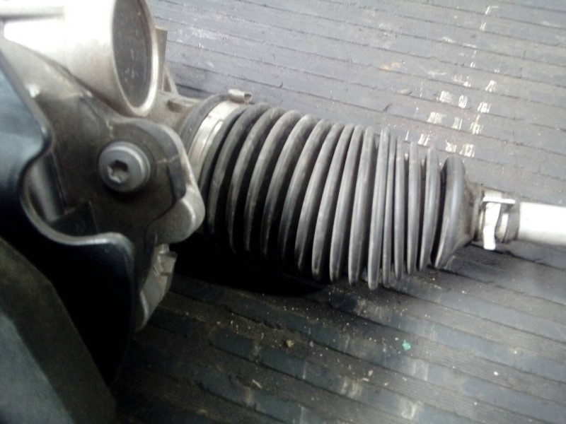 Recambio de cremallera direccion para peugeot 208 active referencia OEM IAM 9832063380 60DNBJ2268301 P1-B8-33