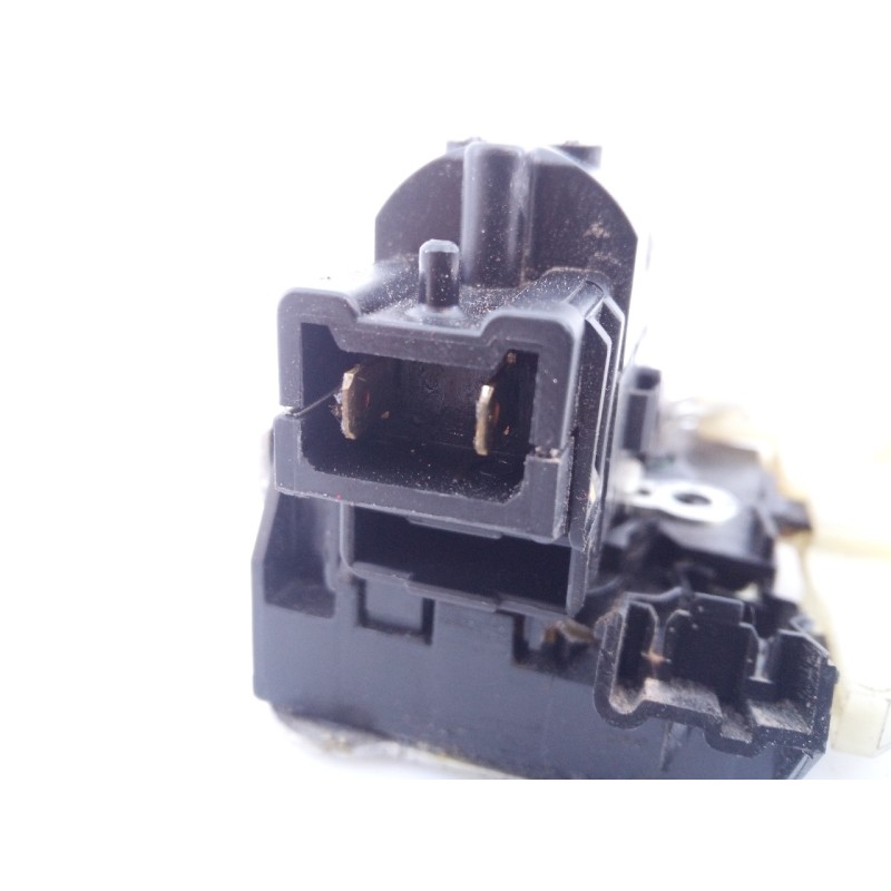 Recambio de cerradura puerta delantera izquierda para dacia dokker essential referencia OEM IAM   E1-A1-44-2