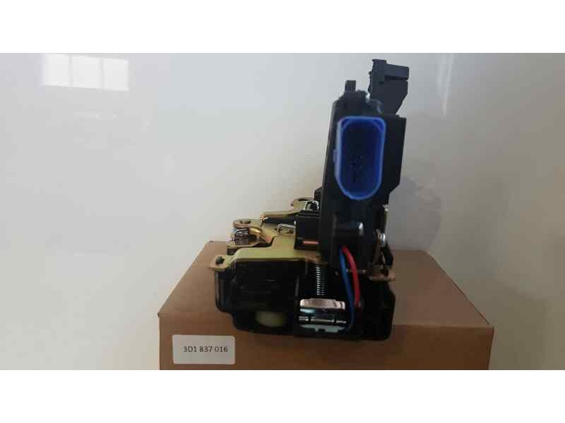 Recambio de cerradura puerta delantera derecha para universal cerradura delantera derecha vw-seat-skoda referencia OEM IAM 3D183