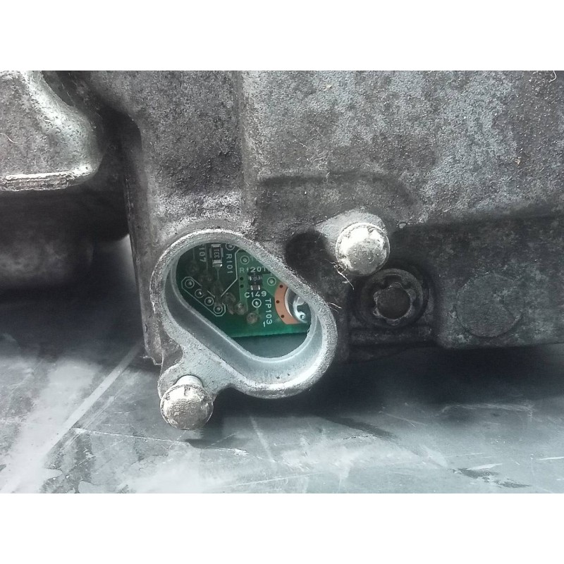 Recambio de compresor aire acondicionado para toyota prius (nhw30) plug-in hybrid advance referencia OEM IAM 0422001031  P3-A3-1