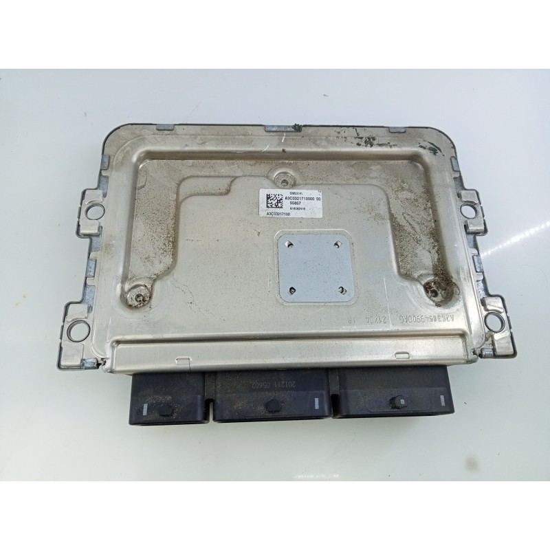 Recambio de centralita motor uce para dacia sandero iii stepaway referencia OEM IAM 237104638S 237104639S E2-A1-39-7