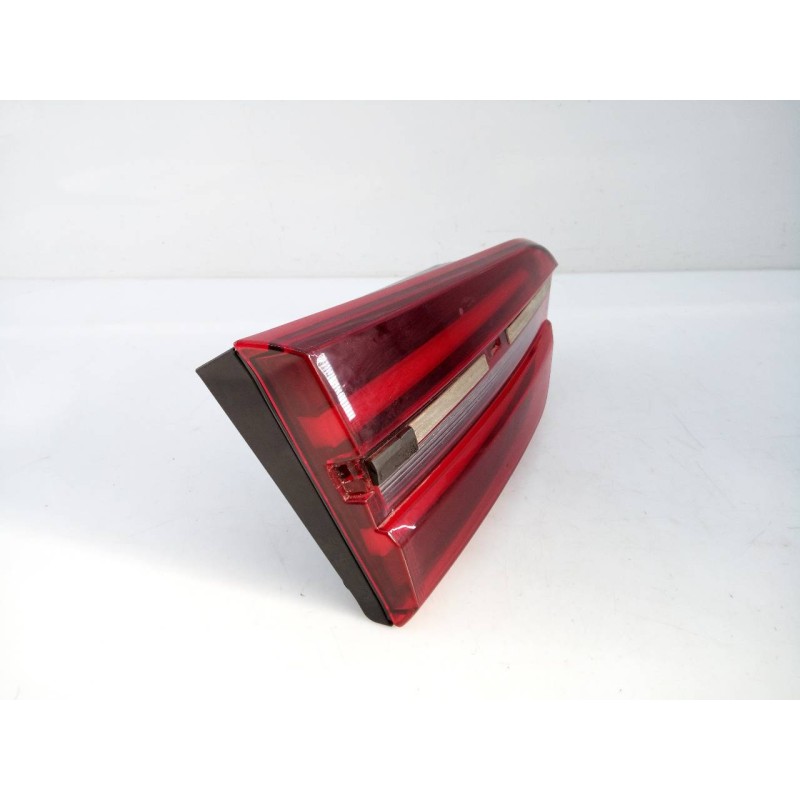 Recambio de piloto trasero izquierdo porton para swm motors g01 g01 referencia OEM IAM S402413000002  E2-B4-39-1