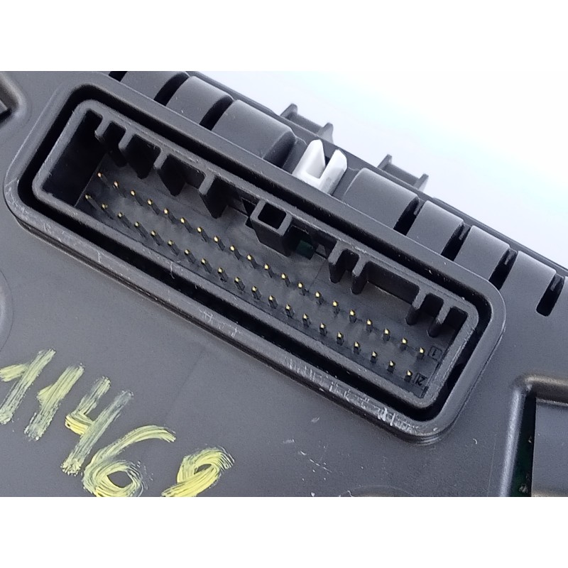 Recambio de cuadro instrumentos para dacia sandero iii stepaway referencia OEM IAM 248090744R  E2-A1-39-1