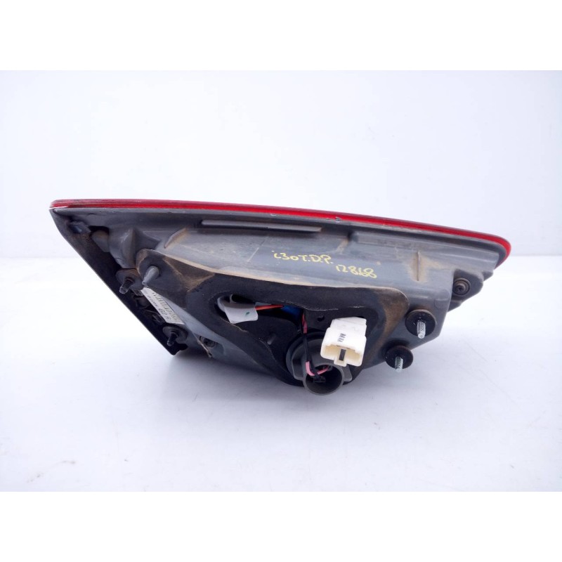 Recambio de piloto trasero derecho porton para hyundai i30 (gd) trend referencia OEM IAM   E2-B5-34-2