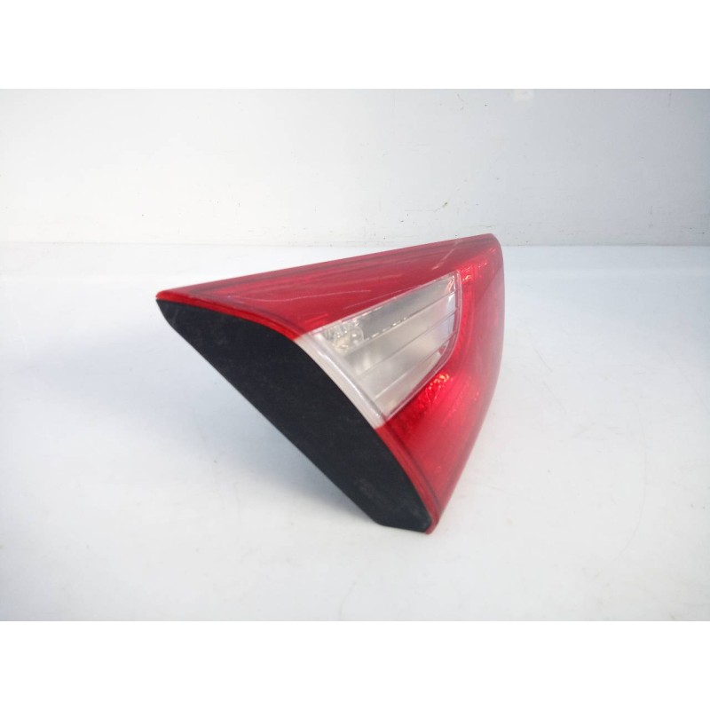 Recambio de piloto trasero izquierdo porton para hyundai i30 (gd) trend referencia OEM IAM   E2-B5-34-2