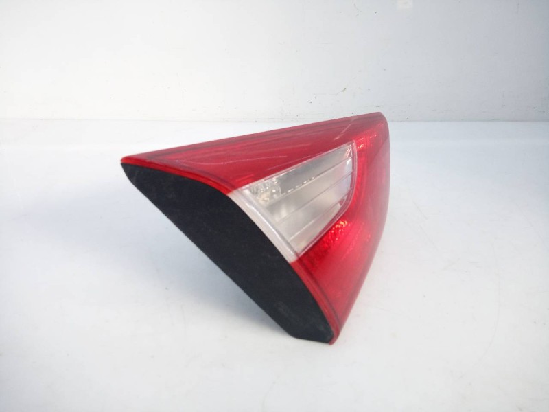 Recambio de piloto trasero izquierdo porton para hyundai i30 (gd) trend referencia OEM IAM   E2-B5-34-2