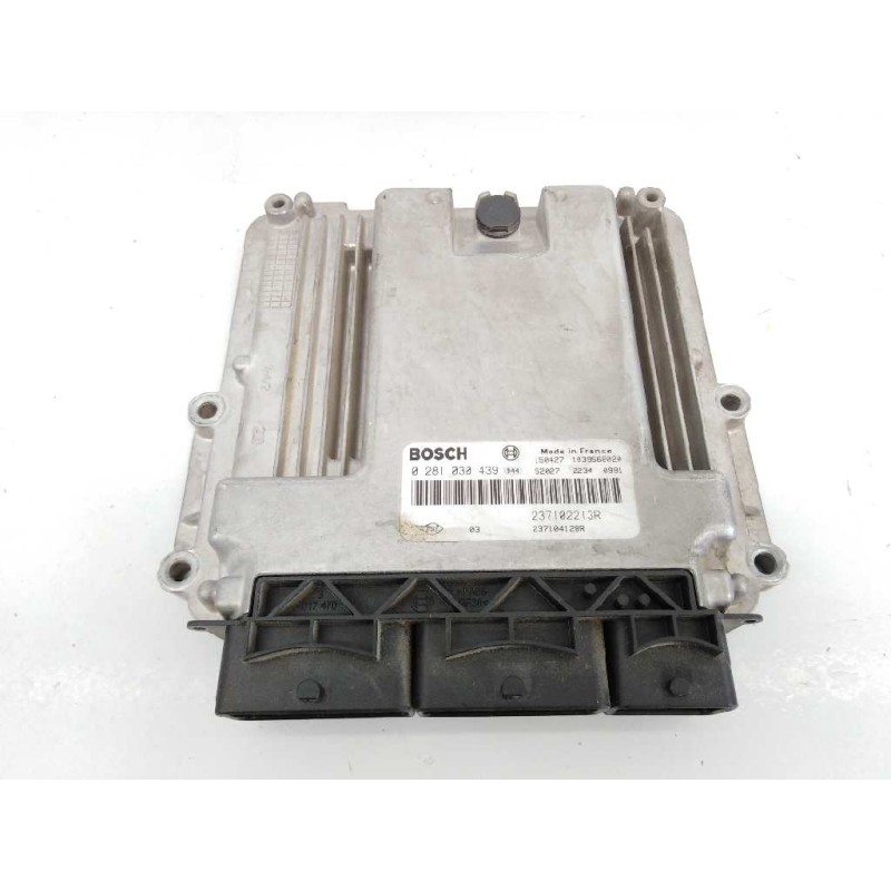Recambio de centralita motor uce para dacia sandero stepway referencia OEM IAM 237102213R 0281030439 E2-A1-45-2
