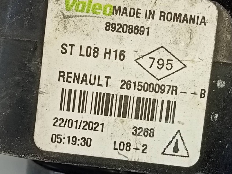 Recambio de faro antiniebla derecho para dacia sandero iii stepaway referencia OEM IAM 261500097R  E1-A1-43-1