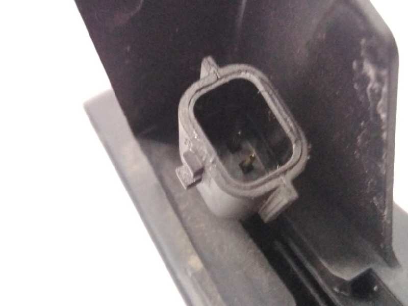 Recambio de cerradura puerta delantera izquierda para dacia sandero stepway referencia OEM IAM 805039362R  E1-A1-24-2