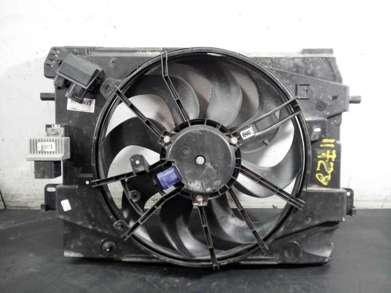 Recambio de electroventilador para renault clio iv dynamique referencia OEM IAM 214818009R  P2-B9-5