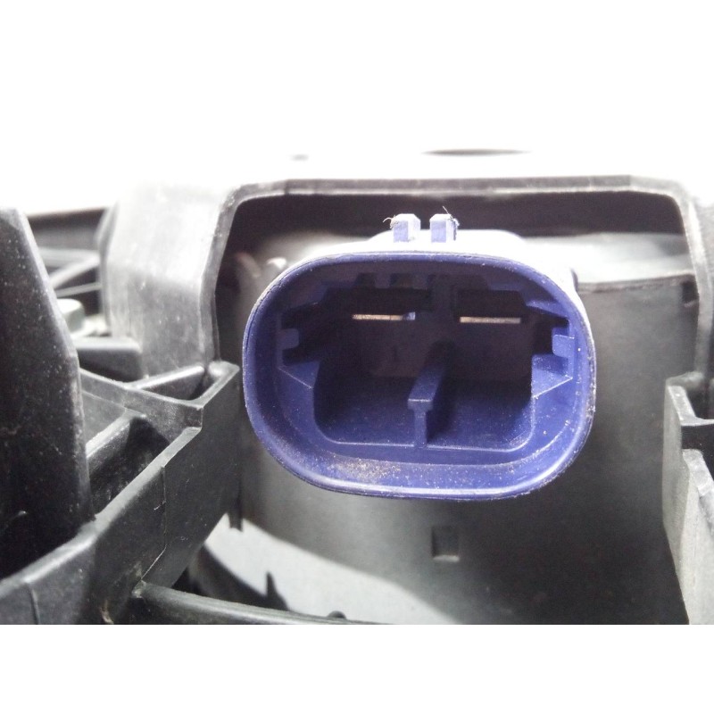 Recambio de electroventilador para renault clio iv dynamique referencia OEM IAM 214818009R  P2-B9-5